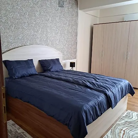 Anna Apartment *